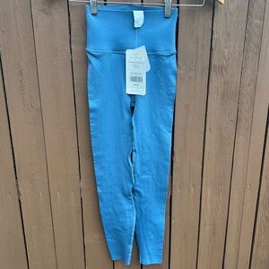 Fabletics | NWT Size XS High Waisted Sculptknit Eyelet 7/8 Blue/ Teal Leggings